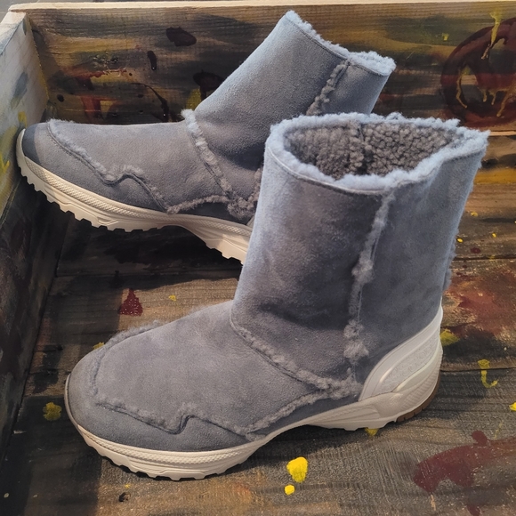 Women Coach Fabric boots size 9 new